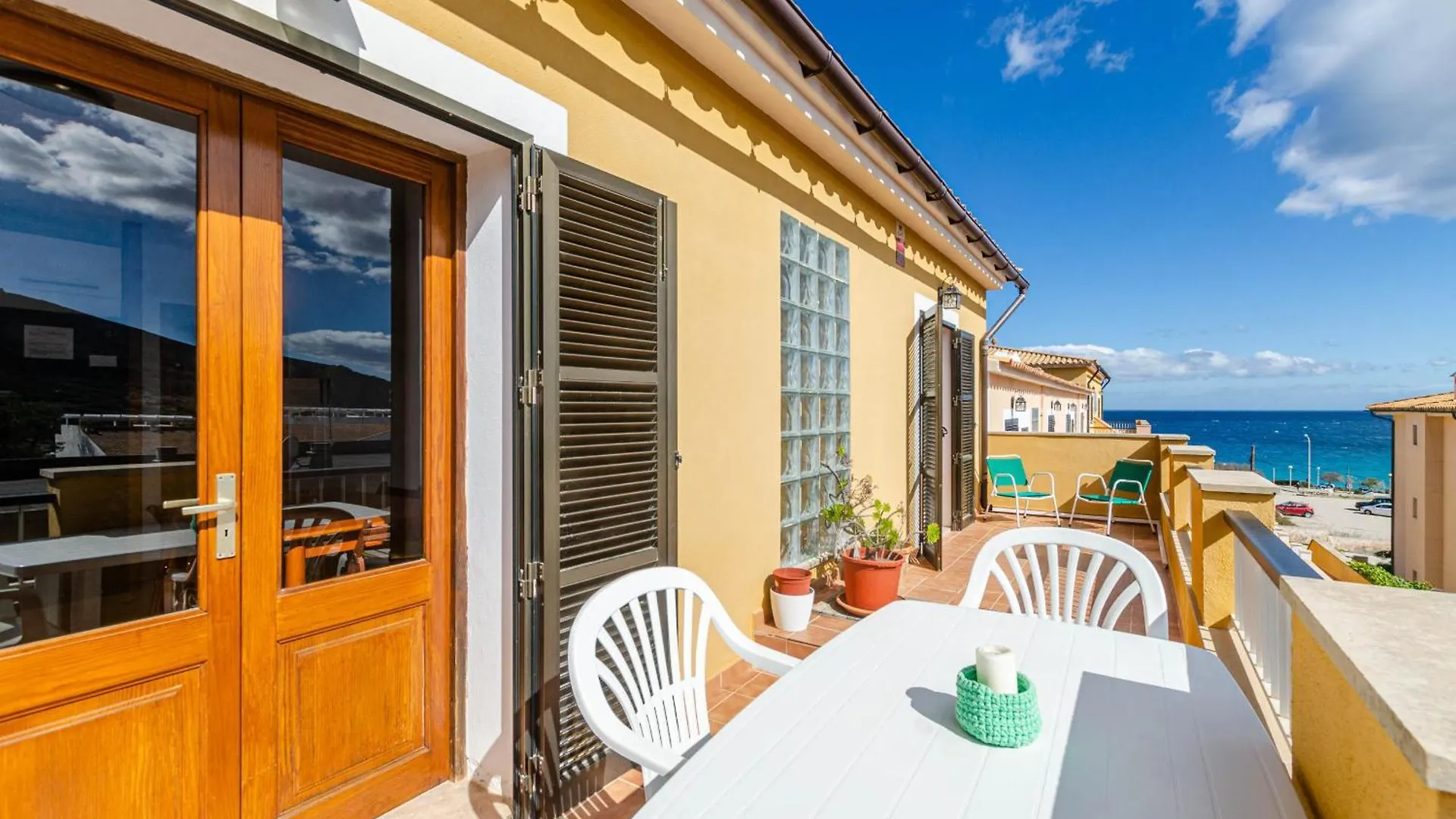 Yourhouse Sol I Mar 2 Beach Apartment Cala Mesquida