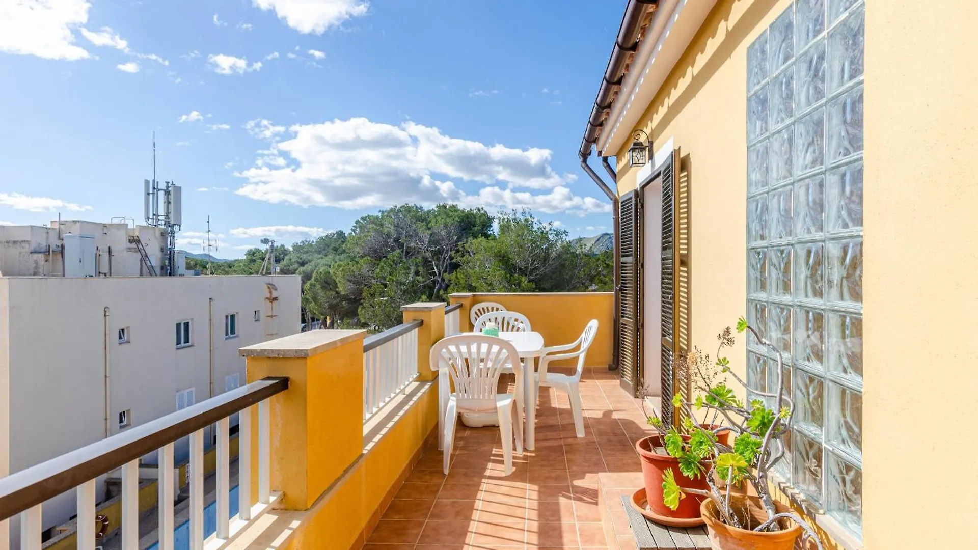 Yourhouse Sol I Mar 2 Beach Apartment Cala Mesquida  Spain